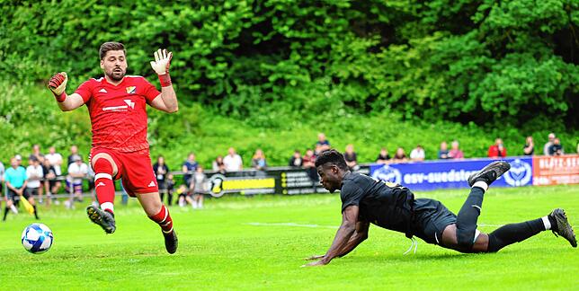 Cheick Coulibaly erzielte per Kopf den entscheidenden Treffer für Südstern Singen.