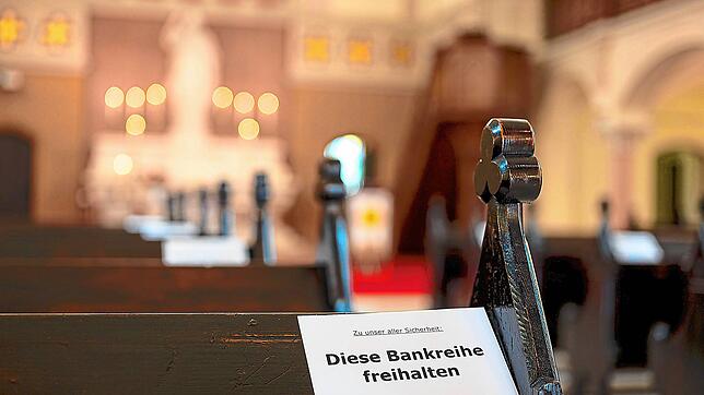Die Bankreihen in den Kirchen der Gemeinden im oberen Bregtal bleiben vorerst ganz leer. Präsenzgottesdienste finden wegen Corona nicht ...