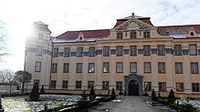 Das Schloss Tettnang, in dem sich das Amtsgericht befindet. Hier wurde gegen den 25-Jährigen verhandelt. (Archivbild)
