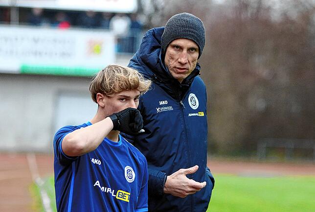Bild 24: 4:1 – SC Pfullendorf im Verbandsligaderby gegen ESV Südstern Singen. Wir haben die besten Bilder