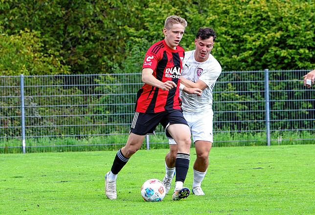 Bild 16: SC Gottmadingen-Bietingen gewinnt 2:1 beim FC Überlingen. Wir waren mit der Kamera dabei!