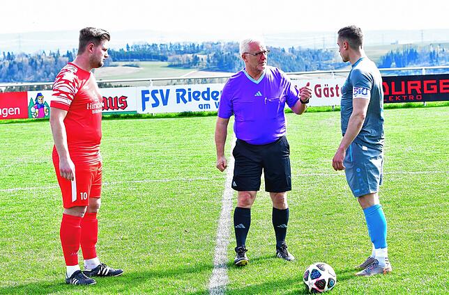 Bild 2: SV Jestetten gewinnt 3:1 beim FC Schlüchttal &ndash; und wir haben Bilder!
