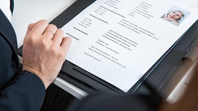 Spätestens im Bewerbungsgespräch kommen Lügen häufig ans Licht.