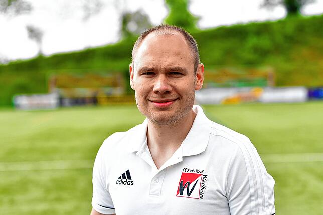 Alexander Rindt (FC RW Weilheim): „Unser Platzwart in Weilheim war echt streng. Er durfte uns Buben nicht auf dem Rasen ...
