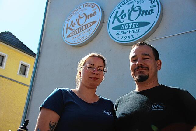 Das Hotel ist schon dicht, das Restaurant kocht noch für den Lieferservice. Jacqueline Perk und Martin Hübner vom Ko‘Ono in ...