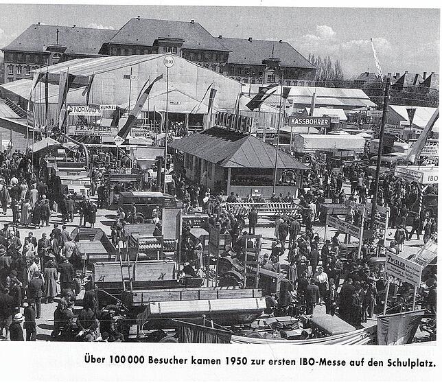 Reges Treiben auf der IBO 1950.
