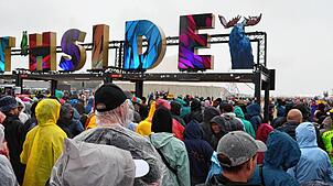 Bild : Ticker zum Southside: So laut, bunt und nass war das Festival 2024