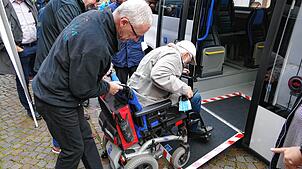 Ein Bürgerbus, hier ein Beispiel aus Waldkirch, könnte auch für die Senioren Rheinfeldens und seiner Ortsteile mehr Mobilität bedeuten. ...