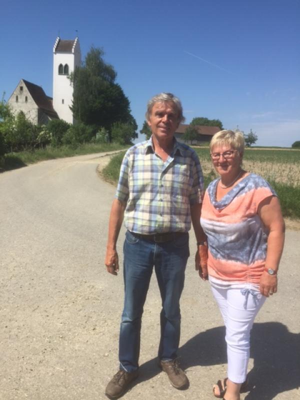 Sie sind heute dankbar, dass es nicht schlimmer kam: Erika und Berthold Grundler aus Aufkirch erlebten das Flugzeugunglück vor 15 Jahren ...