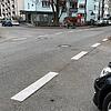 Der Autofahrer kam so wie der Wagen auf dem Bild aus der Turnierstraße und wollte die Kreuzung mit der Brüelstraße geradeaus zur ...