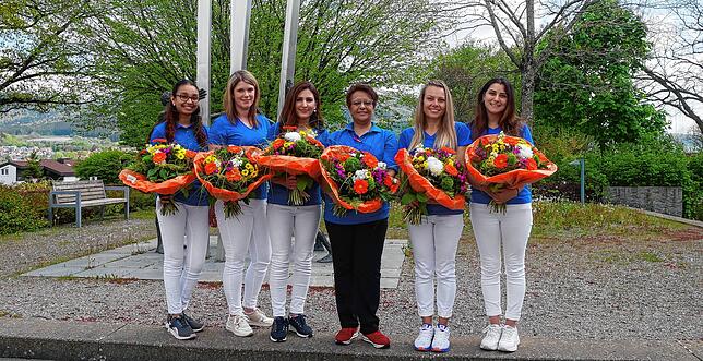 Das nun vergrößerte Team der Kinderarztpraxis: Die Medizinische Fachangestellte (MFA) Rina Paola Schaz, Gesundheits- und ...