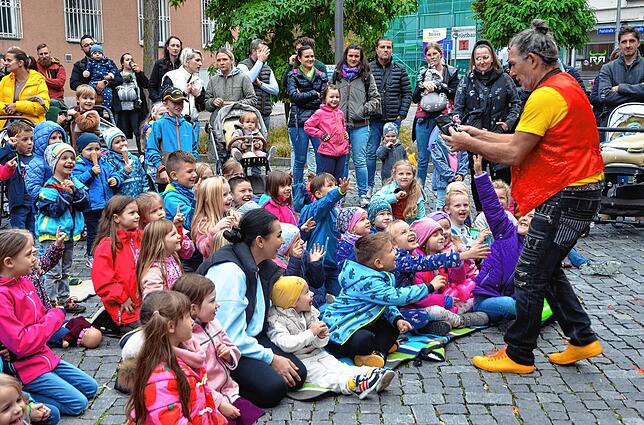 Bild 6: Spaß steht im Vordergrund bei der Kindermeile. Wir haben die schönsten Bilder von Freitag – Teil 1