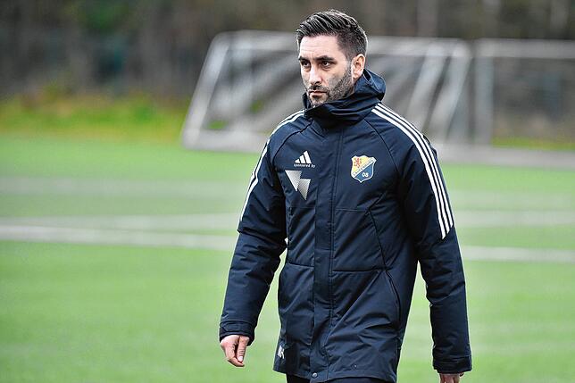 Gelassen: Auch nach dem 0:2 Rückstand war der Trainer des SV 08 Laufenburg, Michael Hagmann, noch nicht beunruhigt.