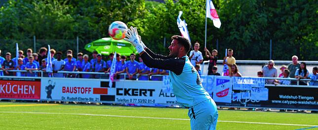 Bild 43: VfB Waldshut siegt im Hinspiel mit 1:0 gegen den FC Emmendingen &ndash; und wir haben Bilder!