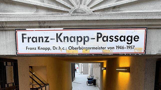 Einer der Änderungskandidaten: die Franz-Knapp-Passage in der Altstadt. Knapp war nach dem 2. Weltkrieg Konstanzer Stadtoberhaupt.