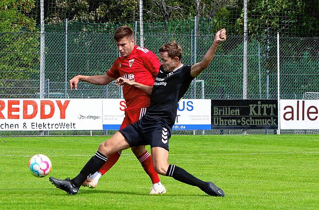 Bild 3: Die besten Bilder vom Pokalfight zwischen dem FC Überlingen und dem SC Konstanz-Wollmatingen