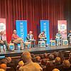 Vor gut besuchten Rängen wurde am Dienstag, 12. Dezember, im Theater Konstanz diskutiert. Die Frage des Abends: Wie schaffen wir den ...