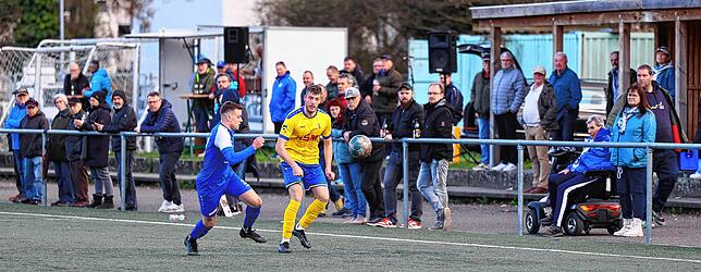 Bild 11: Unsere große Bildergalerie vom Spiel zwischen dem FC Radolfzell und der SpVgg F.A.L.
