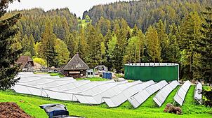 Der Bebauungsplan Hölltal zur Sicherung der solarthermischen Anlagen tritt mit der Offenlage in die entscheidende Phase. Bild: ...