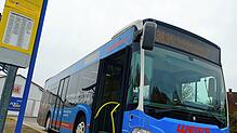 Der Erlebnisbus am Bahnhof von Uhldingen-Mühlhofen: Künftig soll der Bus als Echt-Bodensee-Bus firmieren und in der Saison stündlich ab ...