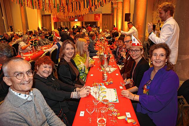 Bild 8: Ho Narro! Alle Fotos vom Fasnachtsauftakt der Narrengesellschaft Niederburg (1/2)