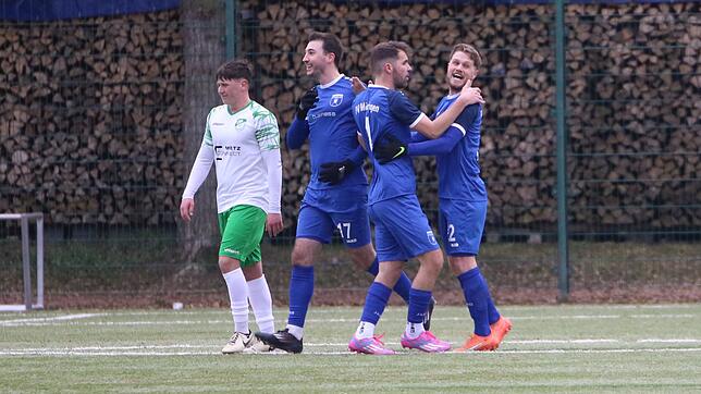 Bild 15: Der FV Möhringen gewinnt bei der DJK Donaueschingen. Wir haben die besten Bilder!