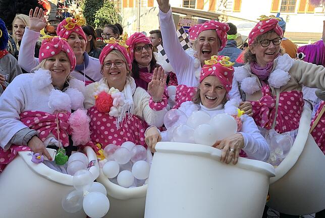 Als Badenixen besuchten Carina Österle, Rachel Bächle, Gisela Hilpert (vorne, von links) und Gabriela Probst, Sandra Pfau, Gabriela ...
