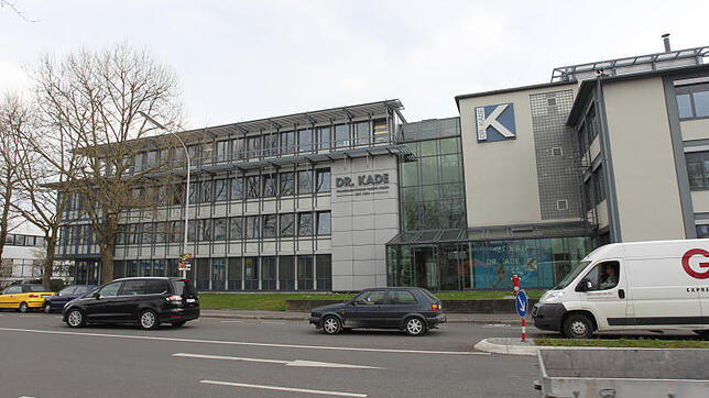 Soll verkauft werden: Die Konstanzer Niederlassung von Dr. Kade. 196 Mitarbeiter und ihre Familien zittern um ihre Arbeitsplätze. Die ...