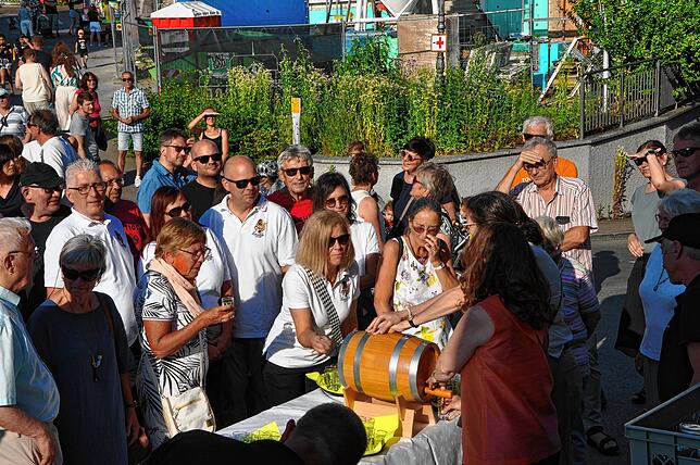 Bild 23: Markdorfer Stadtfest bei Sonnenschein und guter Stimmung
