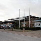 Die Gemeindehalle Oberlauchringen muss nach einem Wasserschaden saniert werden. Dafür sind 500.000 Euro im Haushaltsplan vorgesehen.