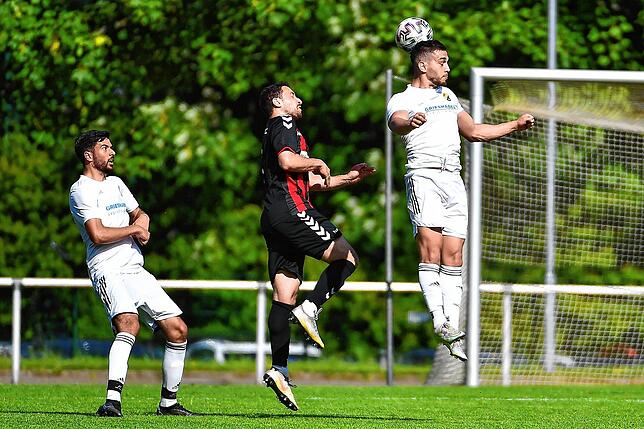 Bild 8: FSV Rheinfelden gewinnt beim SV 08 Laufenburg mit 3:1 &ndash; und wir haben Bilder!