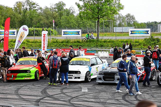 Bild 19: Bilder vom Eröffnungstag der Tuning World Bodensee!