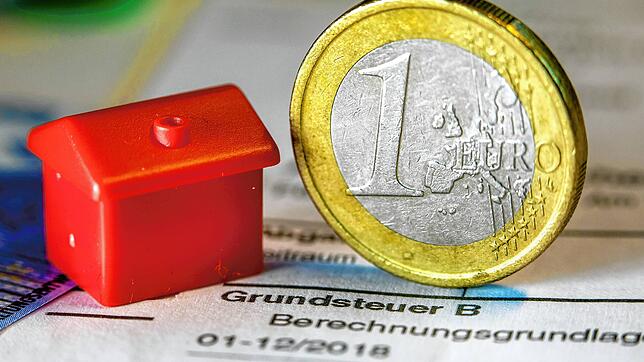 Zum Jahreswechsel können die Grundbesitzer in Bad Säckingen mit den neuen Grundsteuerbescheiden rechnen.
