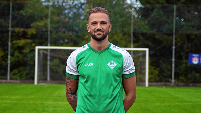 Noah Schade schnürte gleich am ersten Spieltag einen Dreierpack.