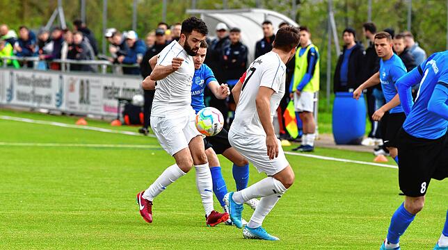 Bild 17: SG Mettingen/Krenkingen setzt sich mit 4:1 beim VfB Waldshut durch &ndash; und wir haben Bilder!