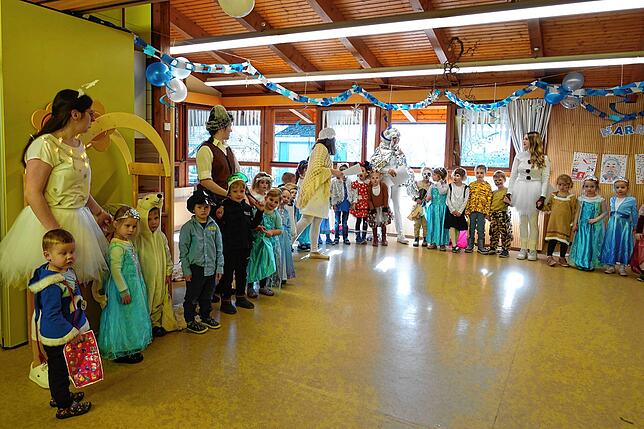 Bild 10: Bilder der Schulbefreiung in Wellendingen