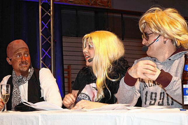 Mit Bruce Darnell (alias Michi Steidle), Heidi Klum (Sarah Straub) und Dieter Bohlen (Adrian Stier) haben die Wasserschöpfer eine ...