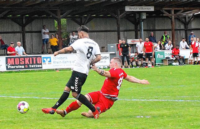 Bild 14: FSV Rheinfelden gibt Zwei-Tore-Führung ab und verliert noch mit 3:4 &ndash; und wir haben Bilder!