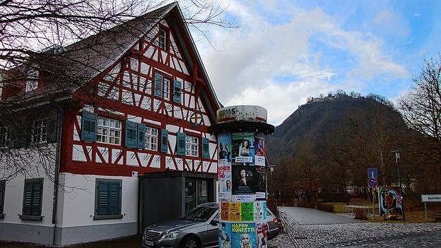 Das Gasthaus Kreuz im Singener Stadtgarten hat endlich einen neuen Pächter. Das Restaurant stand mehrere Monate nach der Pleite von ...