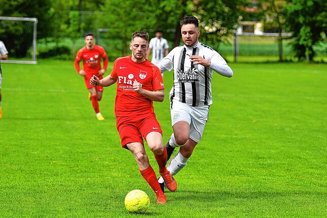 Bild 8: FC Tiengen 08 gewinnt 6:1 beim FC Wittlingen und wird vorzeitig Meister &ndash; haben Bilder!