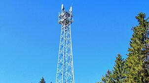 Noch kein Sendebetrieb: Dieser Funkmast steht im Wald oberhalb des Meßkircher Ortsteils Buffenhofen.