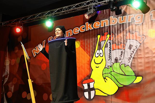 Bild 23: Früher Start in eine lange Fasnacht! Alle Bilder vom ersten Bunten Abend in Konstanz