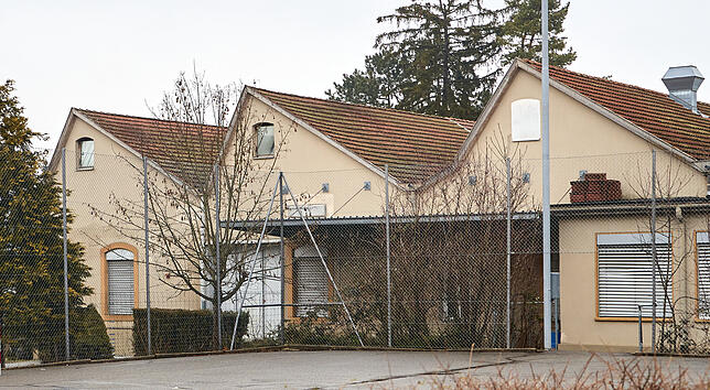 In dieser Halle der Jakob Müller AG in Frick expandiert das Sauriermuseum.