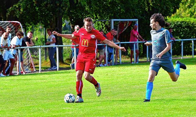 Bild 20: FC Wallbach feiert 1:0-Auftaktsieg gegen den SV Jestetten &ndash; und wir haben Bilder!