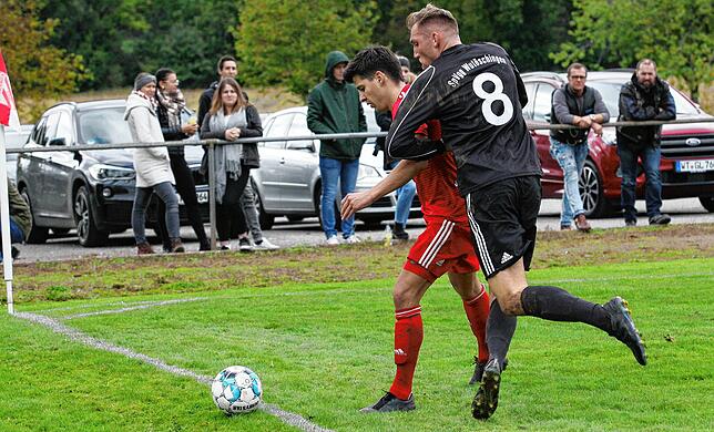 Bild 12: FC Grießen gewinnt bei der Spvgg. Wutöschingen mit 3:2 &ndash; und wir haben die Bilder!