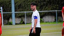 Der Schonacher Farin Wehrle sorgte mit seinem Treffer dafür, dass Titelverteidiger FC Furtwangen sich bereits in der Zwischenrunde aus ...