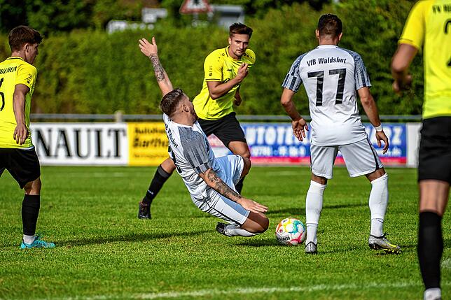 Bild 28: VfB Waldshut bezwingt den FV Herbolzheim mit 3:2 &ndash; und wir haben Bilder!