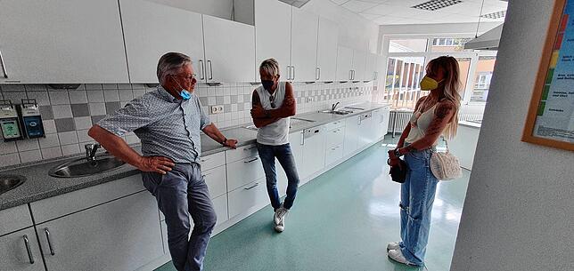 Bild 18: Bilder von der Autogrammstunde von Matthias Reim und Christin Stark in der Nachsorgeklinik Tannheim
