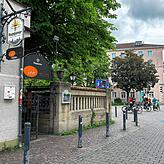 Das Pfiff liegt in der Konzilstraße in Sichtweite des Konzilgebäudes beim Konstanzer Hafen.