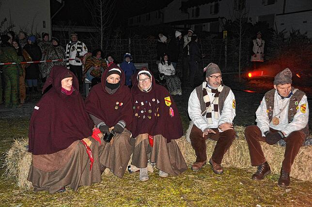 Bild 22: Alle Bilder des Hugeloh Narrenspiels